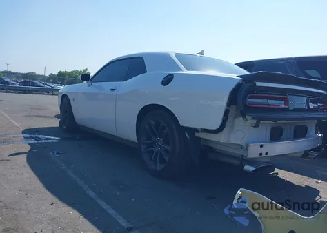 2023 Dodge Challenger R/T Scat Pack z USA, uszkodzony, nr VIN 2C3CDZFJ3PH610510